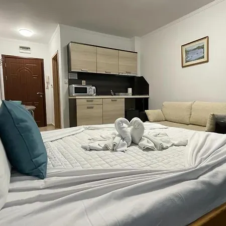 Summer Breeze 503 Private Sunny