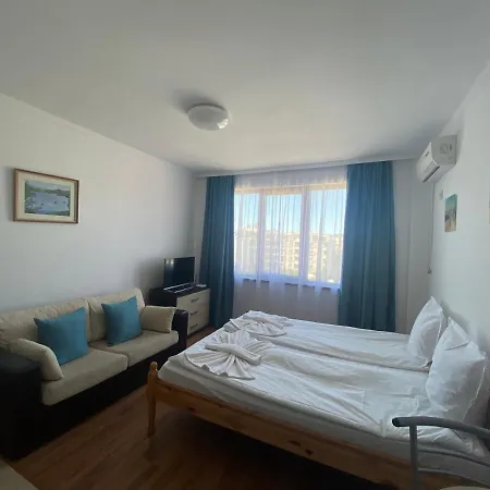 Summer Breeze 503 Private Sunny Appartement *